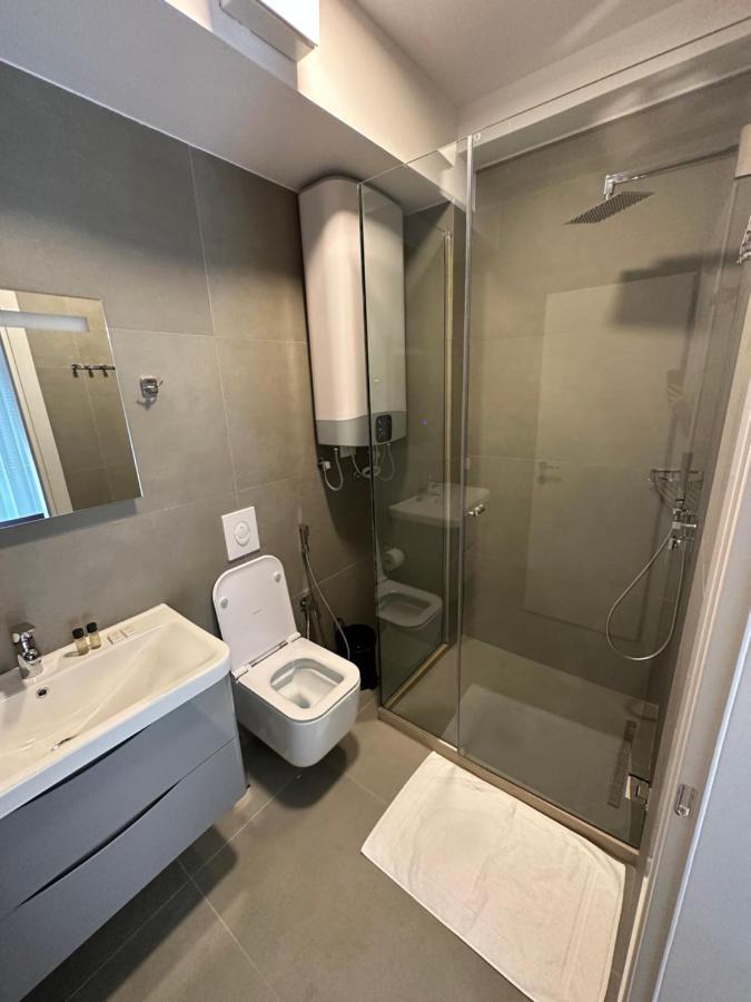 טיראנה Soin Rooms מראה חיצוני תמונה